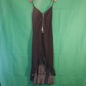 3/$25 XHILARATION M Black & White High Low Dress